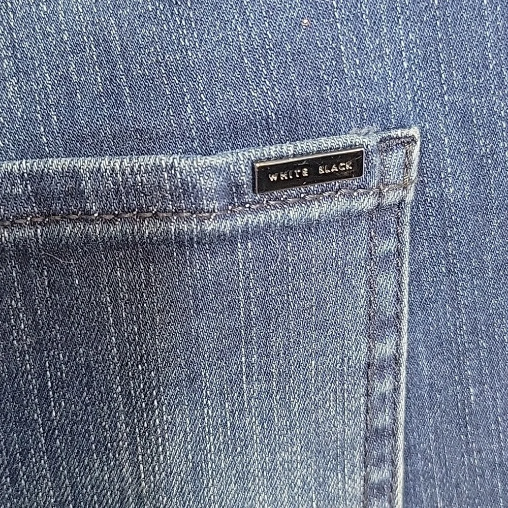 WHITE HOUSE BLACK MARKET HIgh Rise Skinny Ankle Jeans Size 14 - Picture 9 of 15